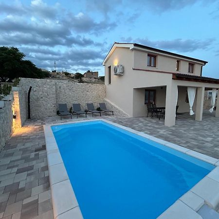 Villa Kamia With Private Heated Pool And Electric Vehicle Adapter Zubovici Luaran gambar