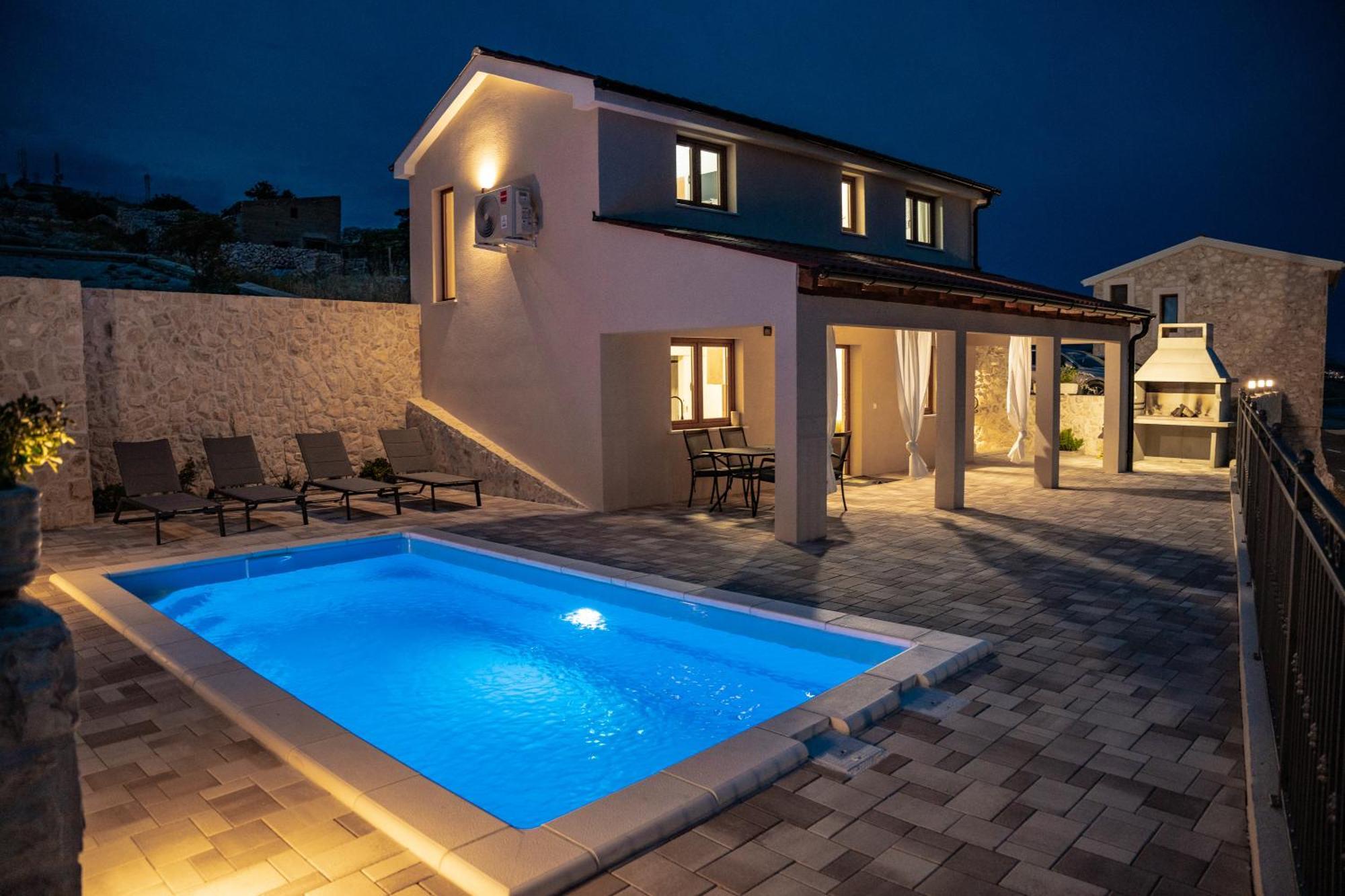 Villa Kamia With Private Heated Pool And Electric Vehicle Adapter Zubovici Luaran gambar