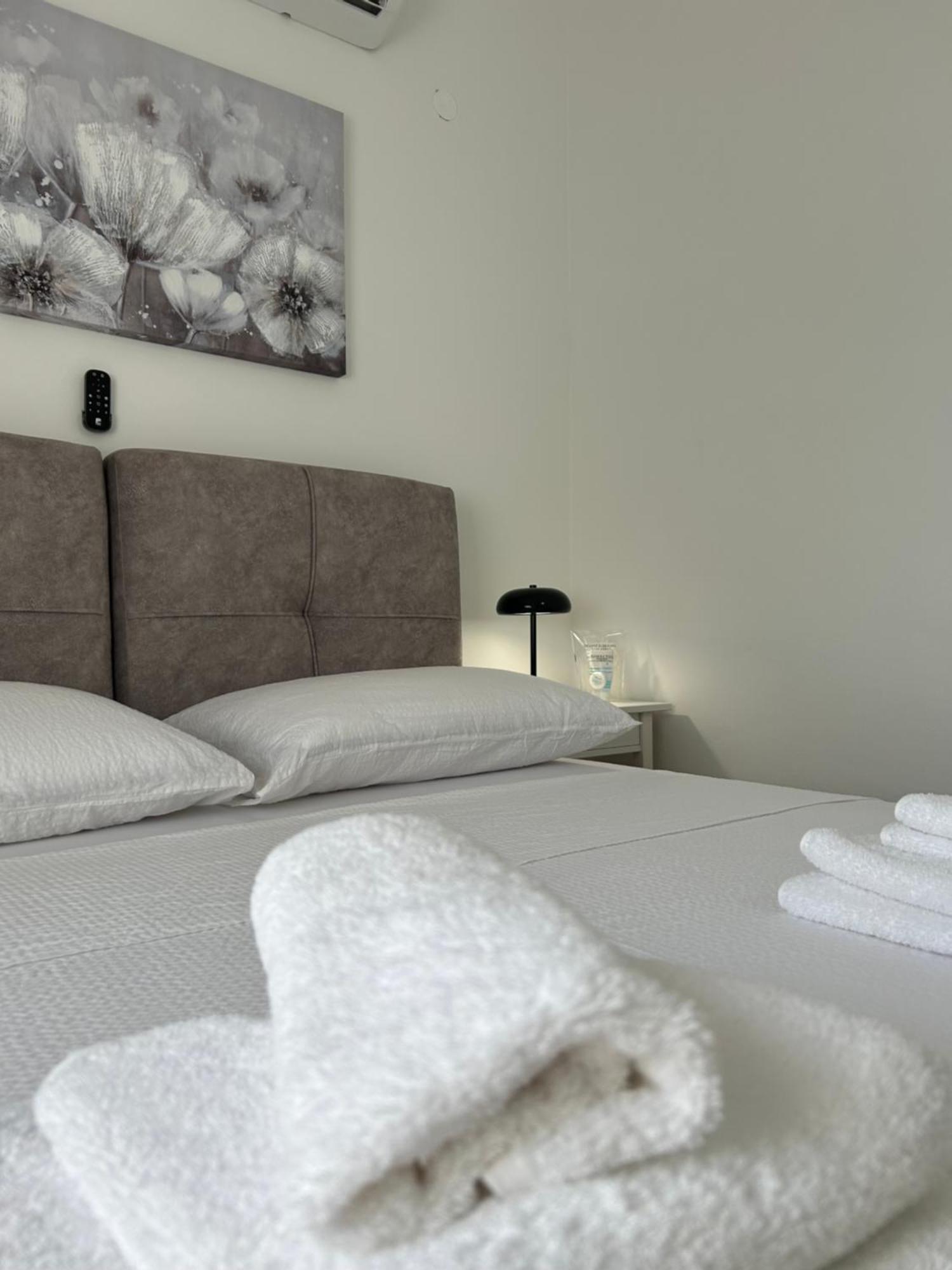 Villa Kamia With Private Heated Pool And Electric Vehicle Adapter Zubovici Luaran gambar